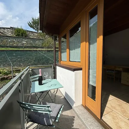 Two Bedroom With Garage - Larihome A56 Apartament *
