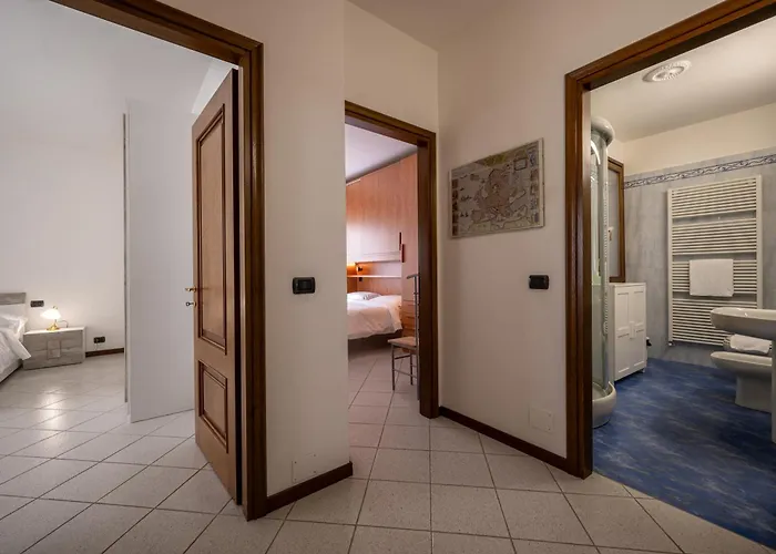 Two Bedroom With Garage - Larihome A56 * Dongo