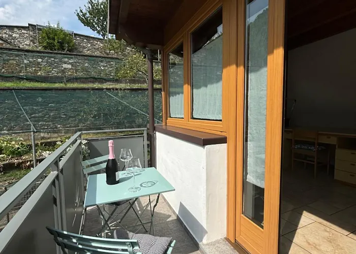 Two Bedroom With Garage - Larihome A56 Apartamento *